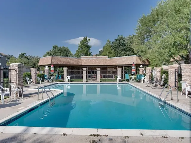 $1,795 | 1326 Town Circle, Unit 1, Baytown, TX 77520