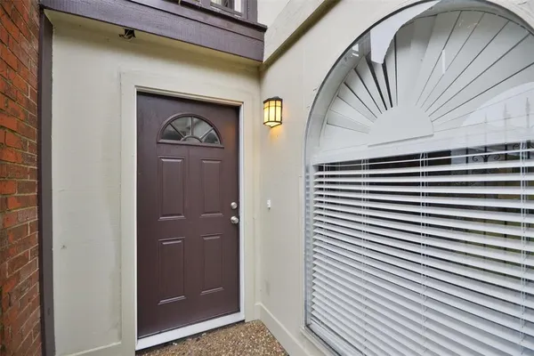 $1,775 | 1326 Town Circle, Unit 1, Baytown, TX 77520