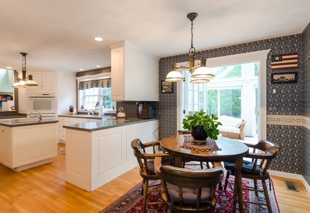362 Bedford Road New Boston, NH 03070 - Photo 13 of 29