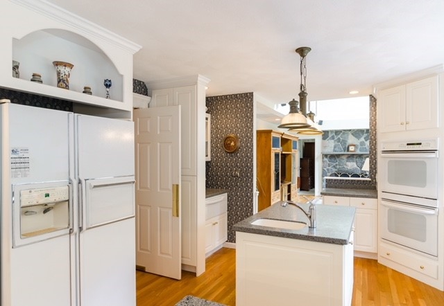 362 Bedford Road New Boston, NH 03070 - Photo 9 of 29