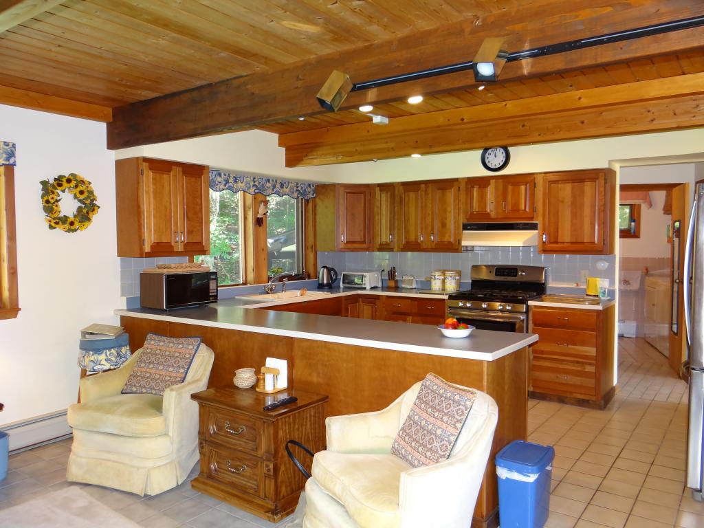 325 Dix Hill Road Ludlow, VT 05149 - Photo 5 of 32