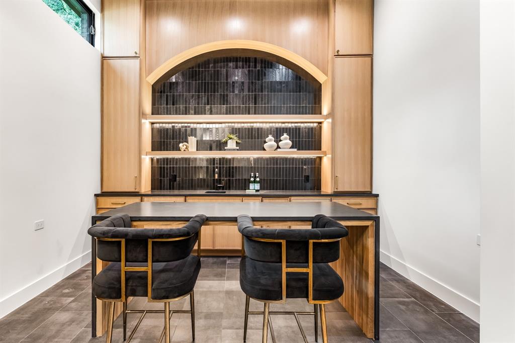 3959 Hockaday Drive Dallas, TX 75229 - Photo 9 of 24