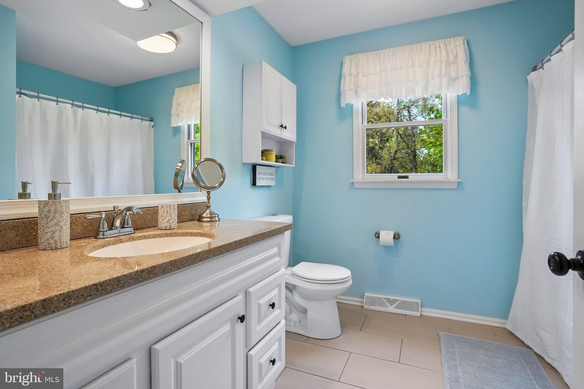 905 Bridgeboro Street Delran, NJ 08075 - Photo 18 of 24 Full Bath