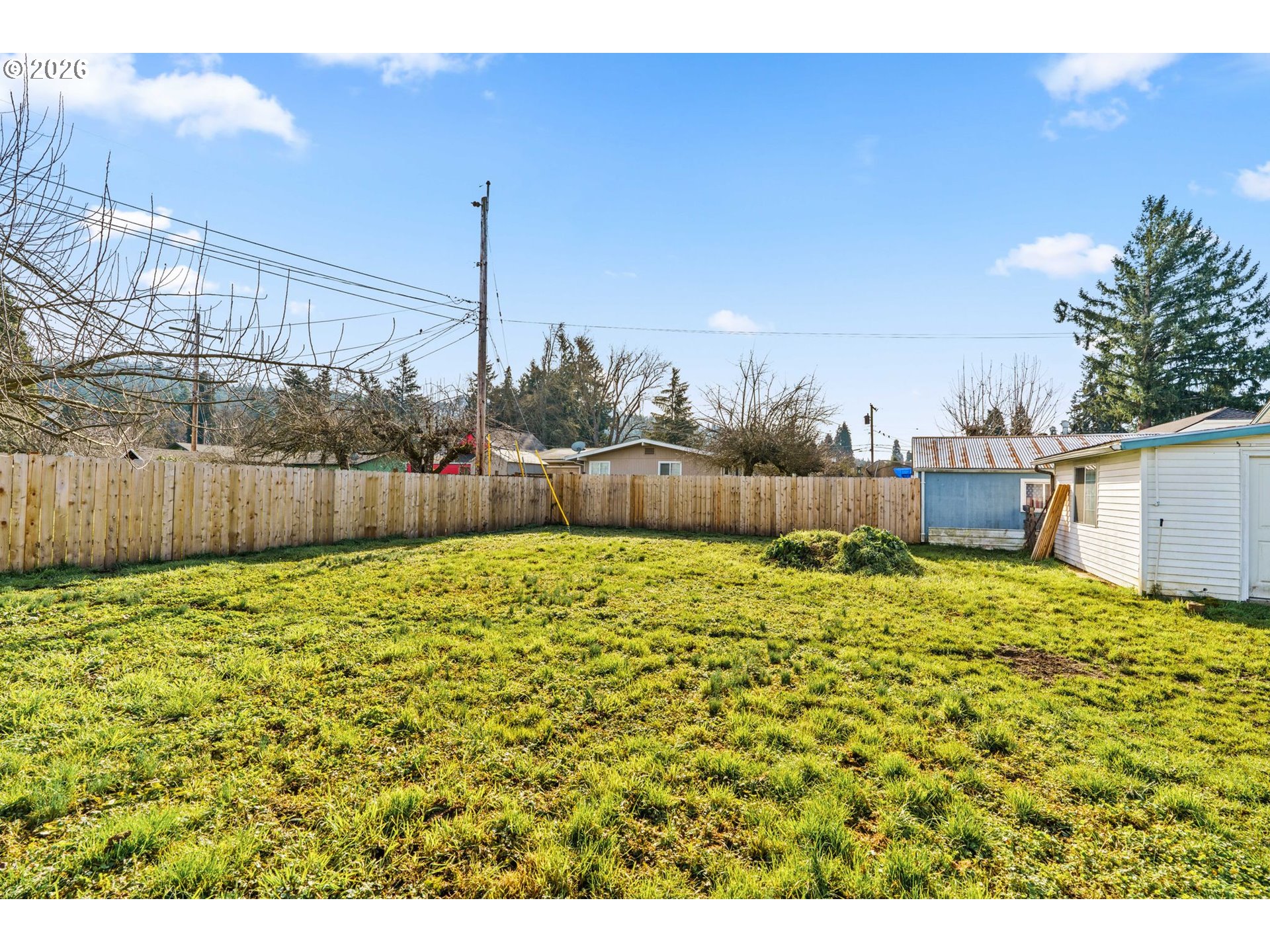 910 South 10th Street Cottage Grove, OR 97424 - Photo 18 of 23