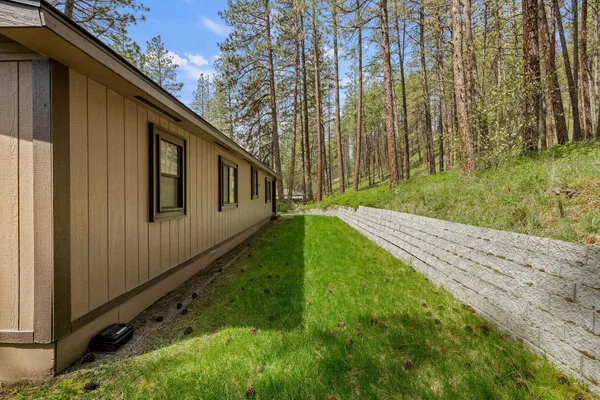 $415,000 | 10709 South Hangman Valley Road, Spokane, WA 99223
