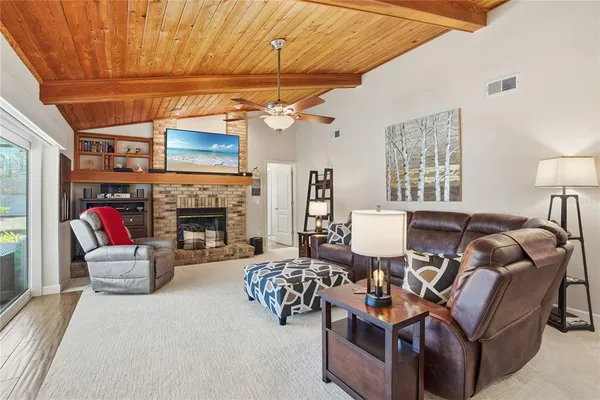 $655,500 | 5860 Windermere Drive, Palm Harbor, FL 34685