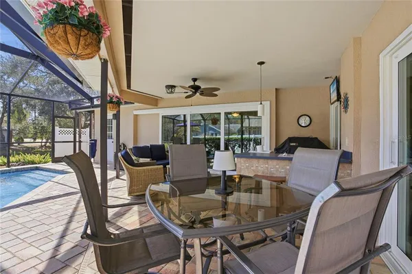 $655,500 | 5860 Windermere Drive, Palm Harbor, FL 34685
