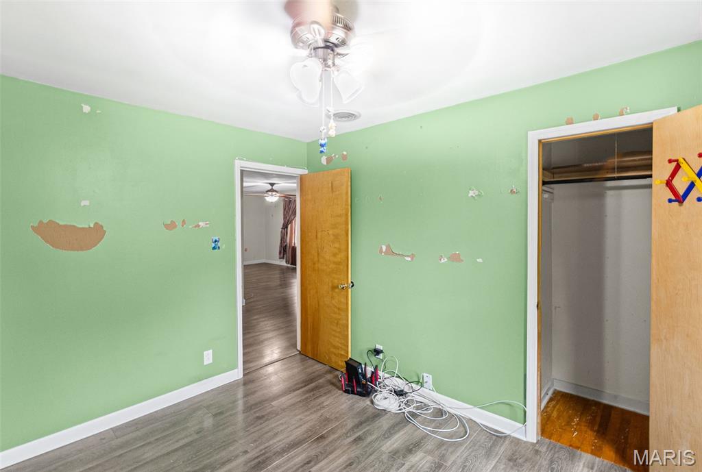 625 Royal Heights Road Belleville, IL 62226 - Photo 19 of 27