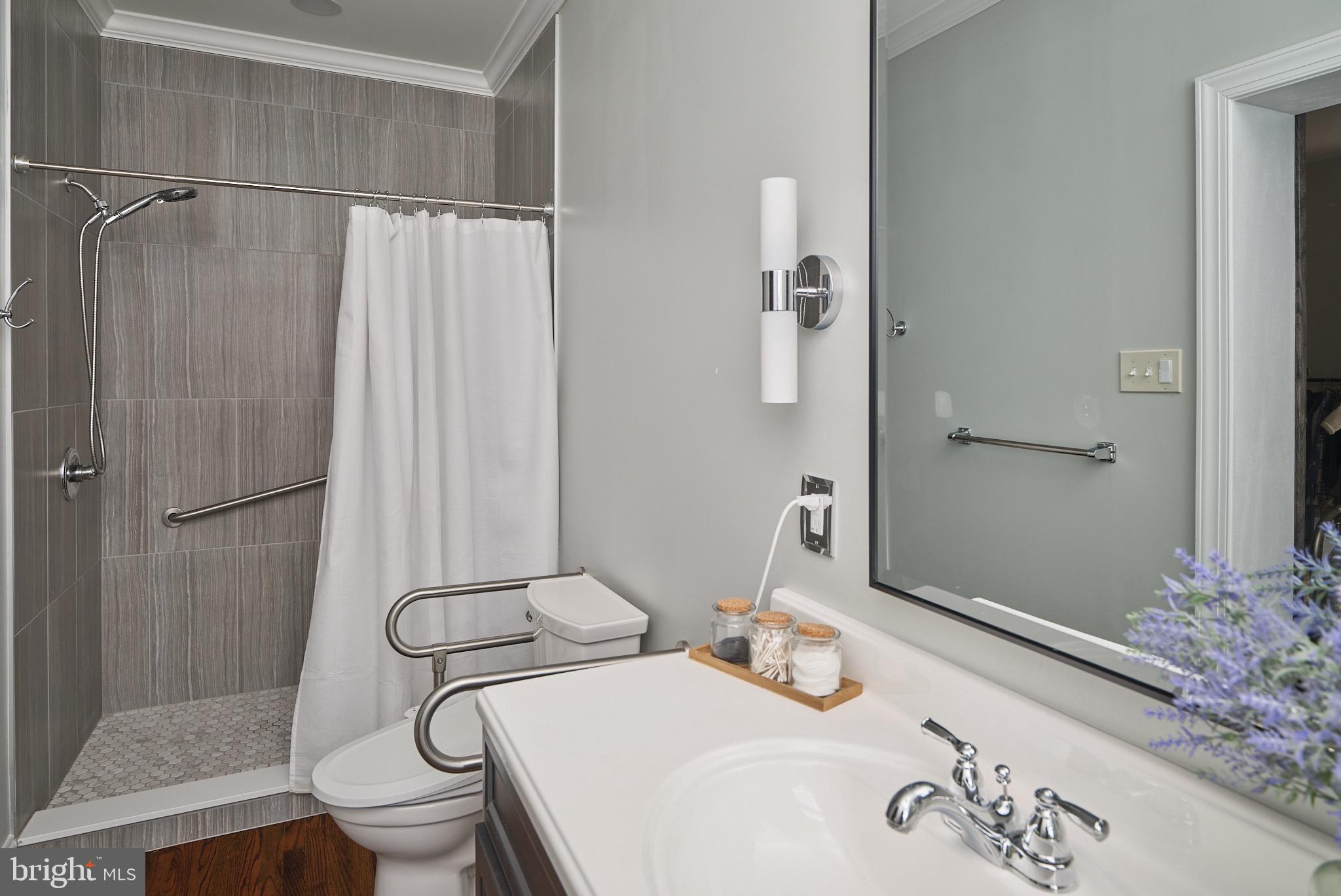 1051 South Kimbles Road Yardley, PA 19067 - Photo 44 of 73 In-Law/Au-Pair Suite walk-in Shower