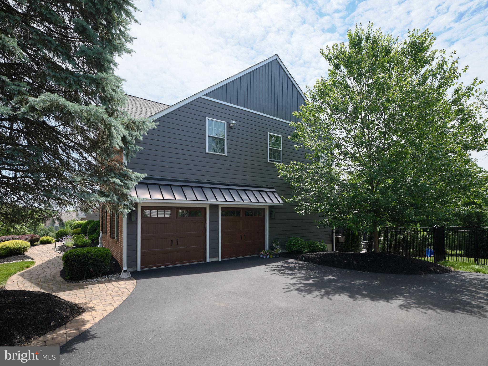 1051 South Kimbles Road Yardley, PA 19067 - Photo 6 of 73 Custom Garage Doors