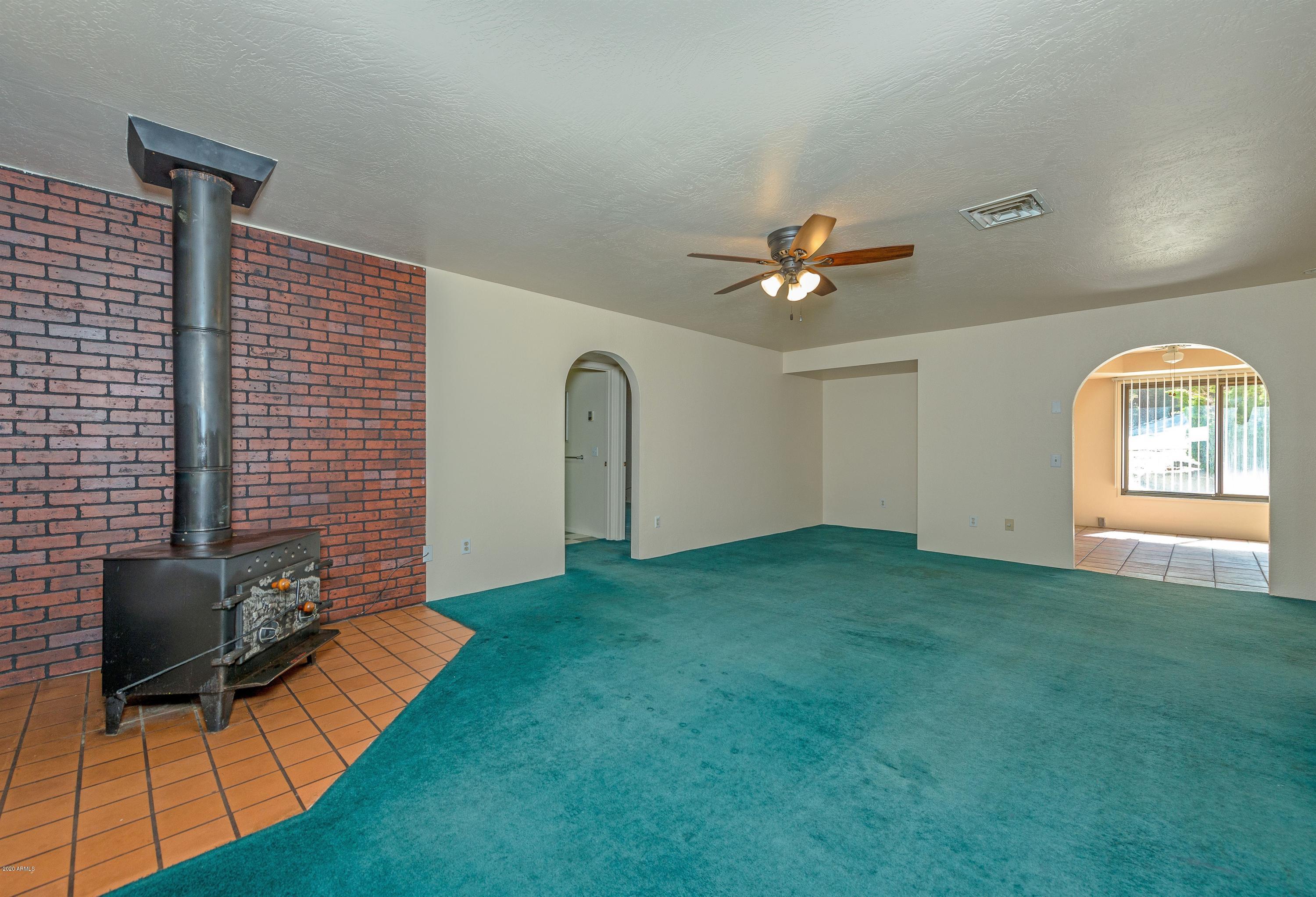 918 Copper Basin Road Prescott, AZ 86303 - Photo 4 of 35 004_Living Room