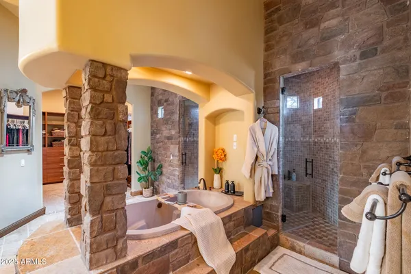 $1,550,000 | 4844 South Pura Vida Way, Gold Canyon, AZ 85118