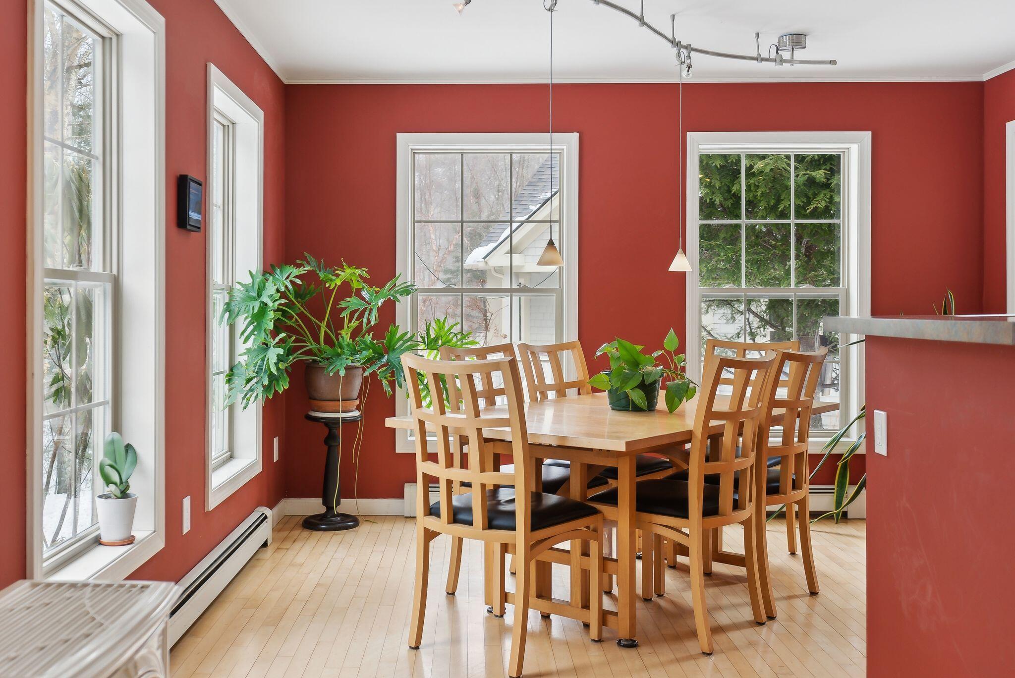 78 Echo Road Brunswick, ME 04011 - Photo 16 of 57 Dining Space