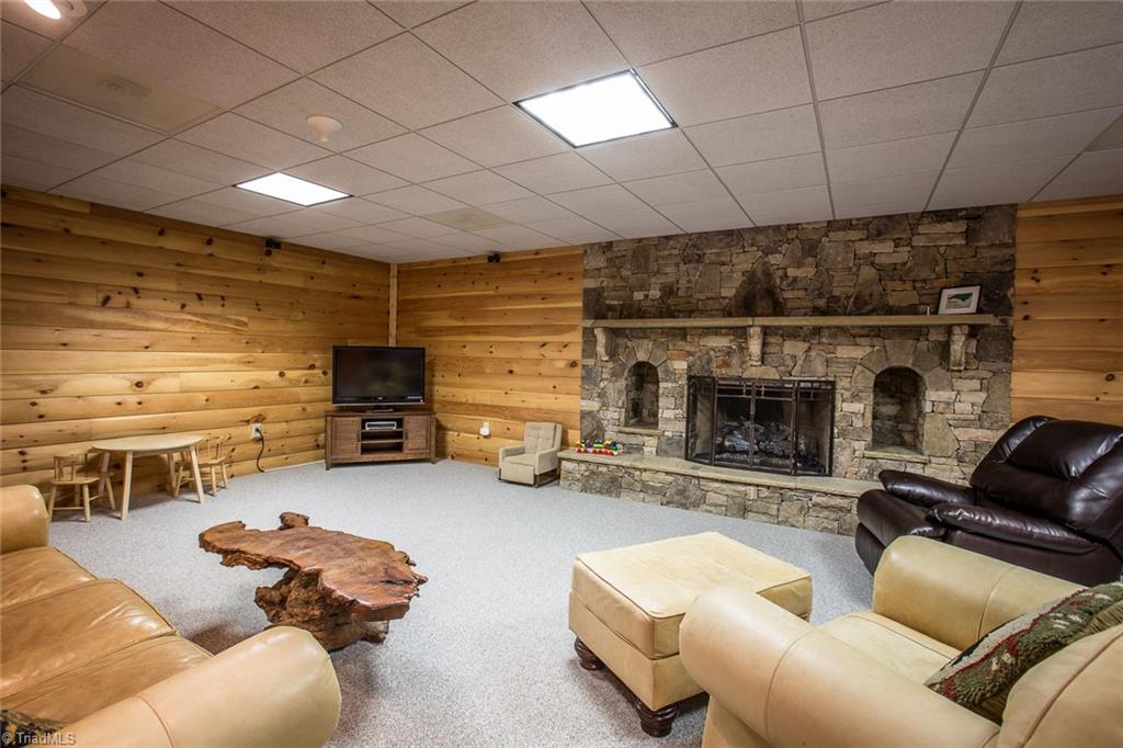 1114 Ritters Lake Road Greensboro, NC 27406 - Photo 20 of 29 Gallery Image 20