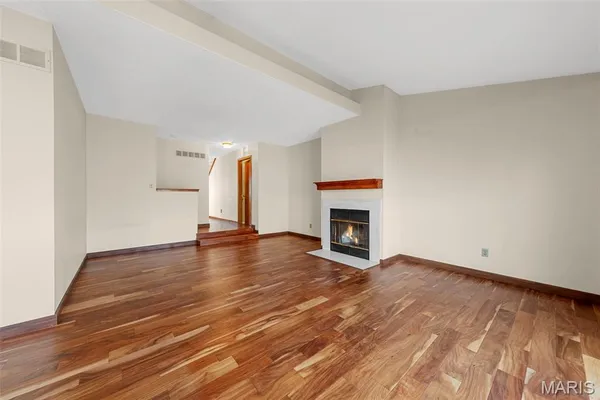 $285,000 | 13112 Royal Pines Drive, St. Louis, MO 63146