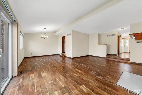 $285,000 | 13112 Royal Pines Drive, St. Louis, MO 63146
