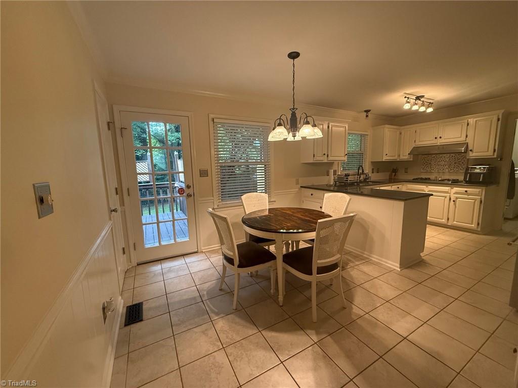 1906 Milan Road Greensboro, NC 27410 - Photo 8 of 33 Gallery Image 8