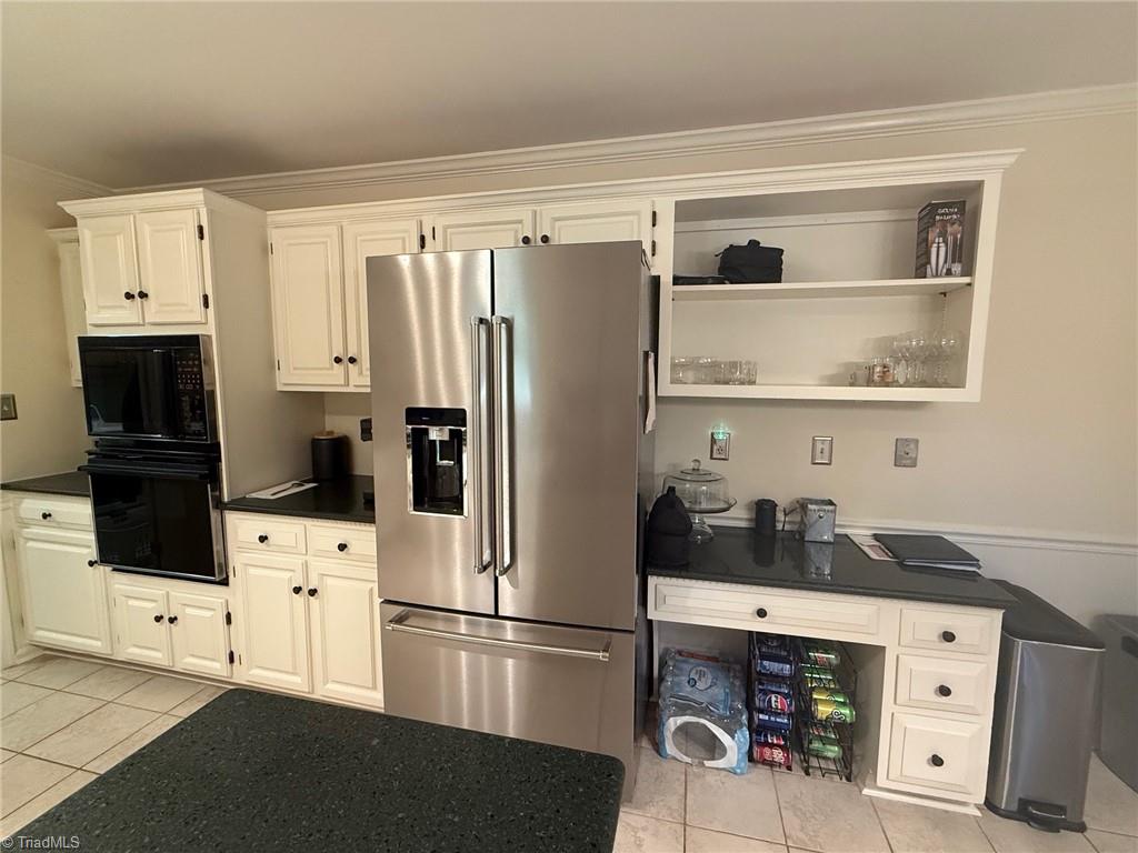 1906 Milan Road Greensboro, NC 27410 - Photo 10 of 33 Gallery Image 10