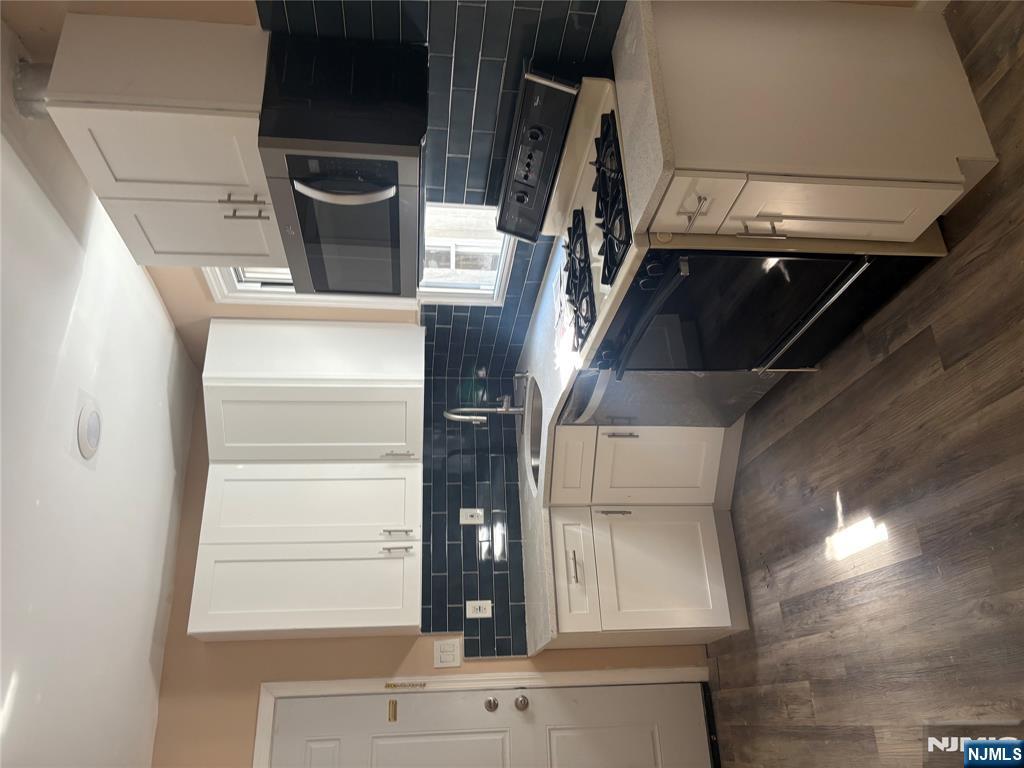 172 North Main Street, Unit 3 Paterson, NJ 07522 - Photo 2 of 4
