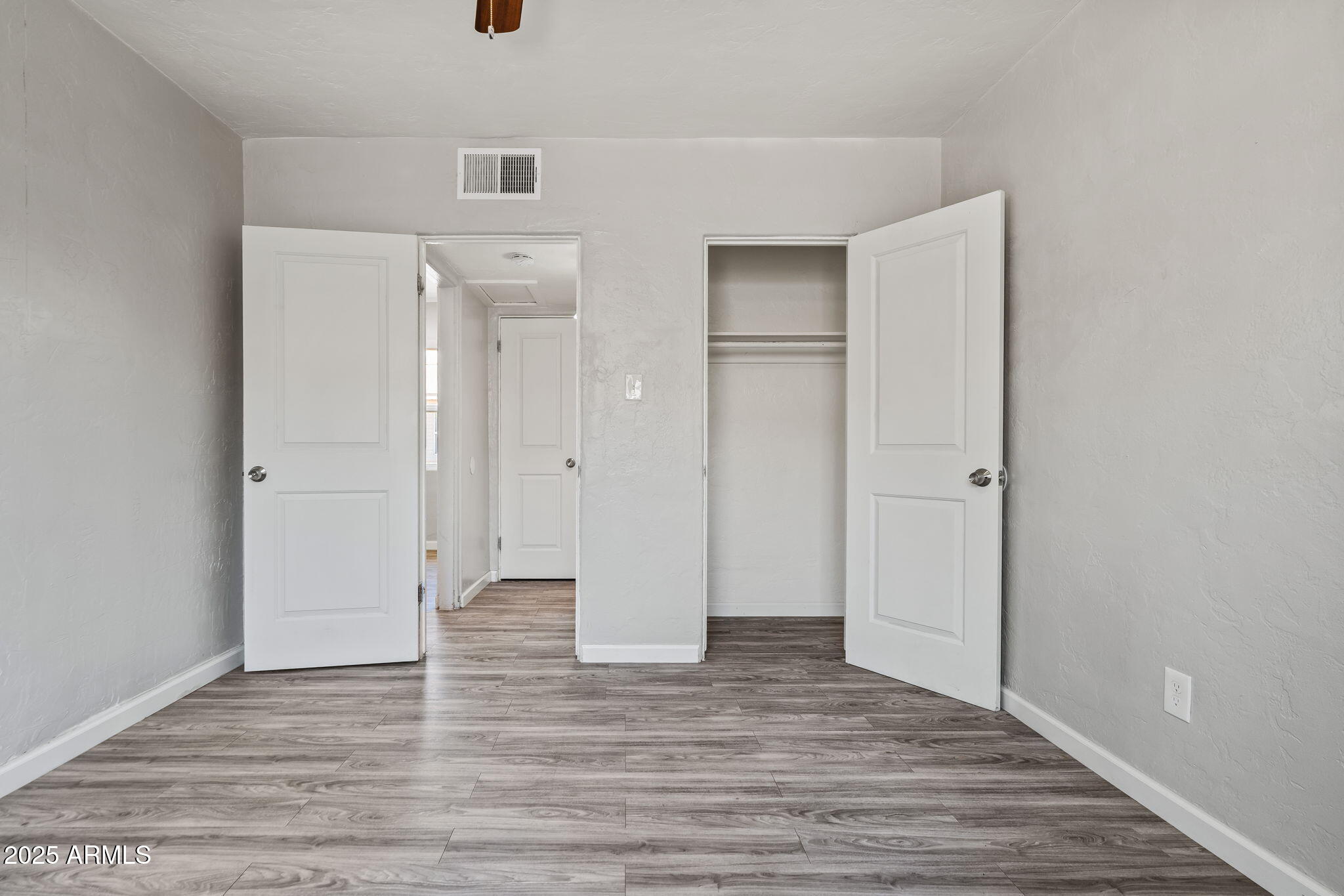 522 East Pierson Street, Unit 2 Phoenix, AZ 85012 - Photo 26 of 30 26-web-or-mls-Done-17