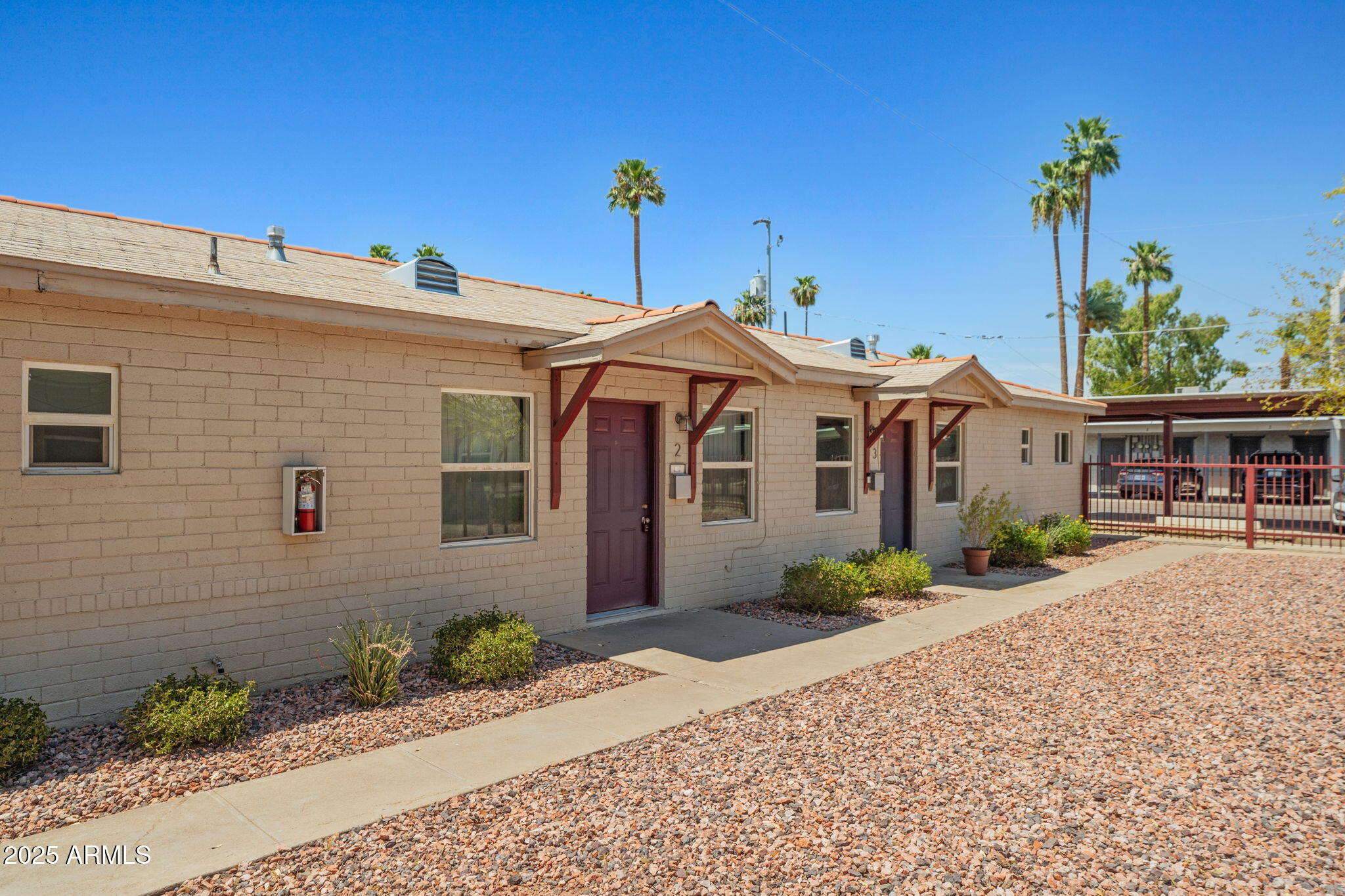 522 East Pierson Street, Unit 2 Phoenix, AZ 85012 - Photo 3 of 30 3-web-or-mls-Done-29