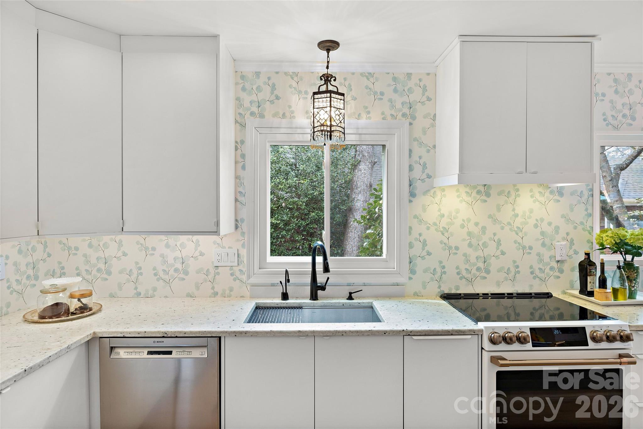 401 Glen Oaks Road Charlotte, NC 28270 - Photo 11 of 30