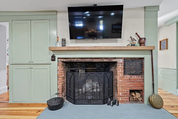 $1,065,000 | 228 Main Street, Groton, MA 01450