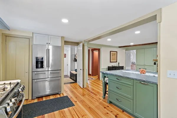 $1,065,000 | 228 Main Street, Groton, MA 01450