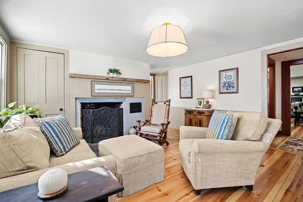 $1,065,000 | 228 Main Street, Groton, MA 01450