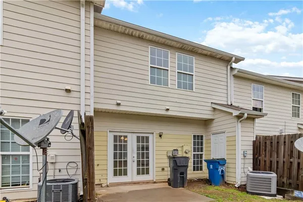 $1,725 | 4138 High Park Lane, Atlanta, GA 30344