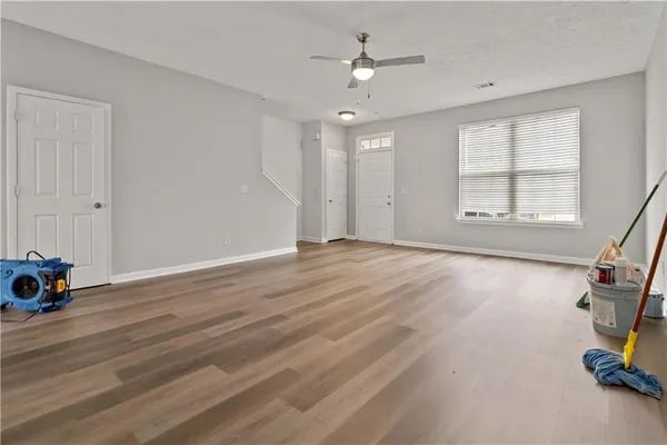 $1,725 | 4138 High Park Lane, Atlanta, GA 30344