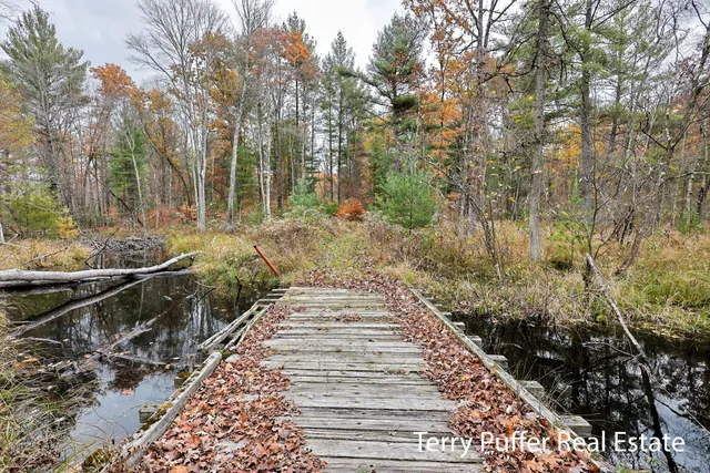 $599,000 | 23763 11 Mile Road, Big Rapids, MI 49307