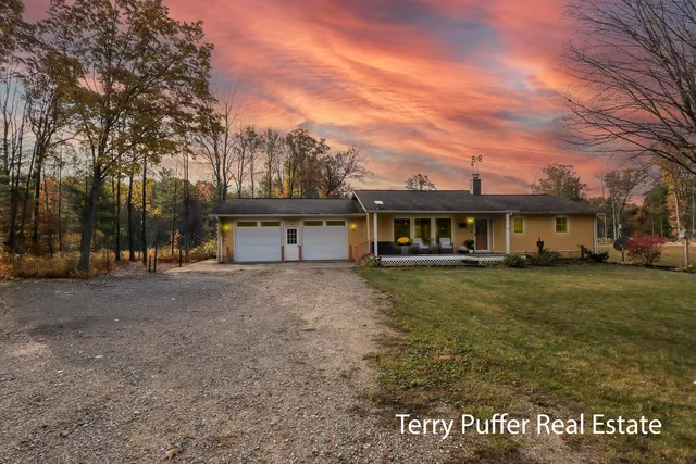 $599,000 | 23763 11 Mile Road, Big Rapids, MI 49307