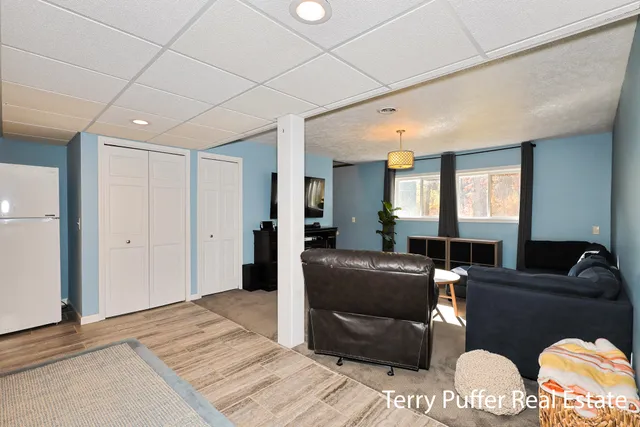 $599,000 | 23763 11 Mile Road, Big Rapids, MI 49307