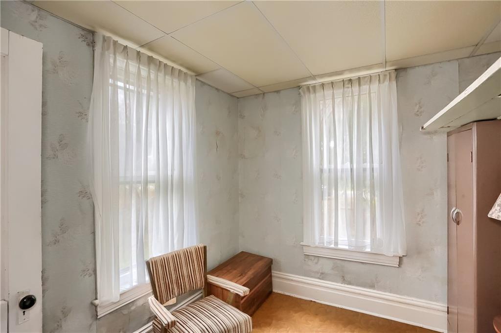890 Old State Road Apollo, PA 15613 - Photo 25 of 25 a living room with furniture and a window