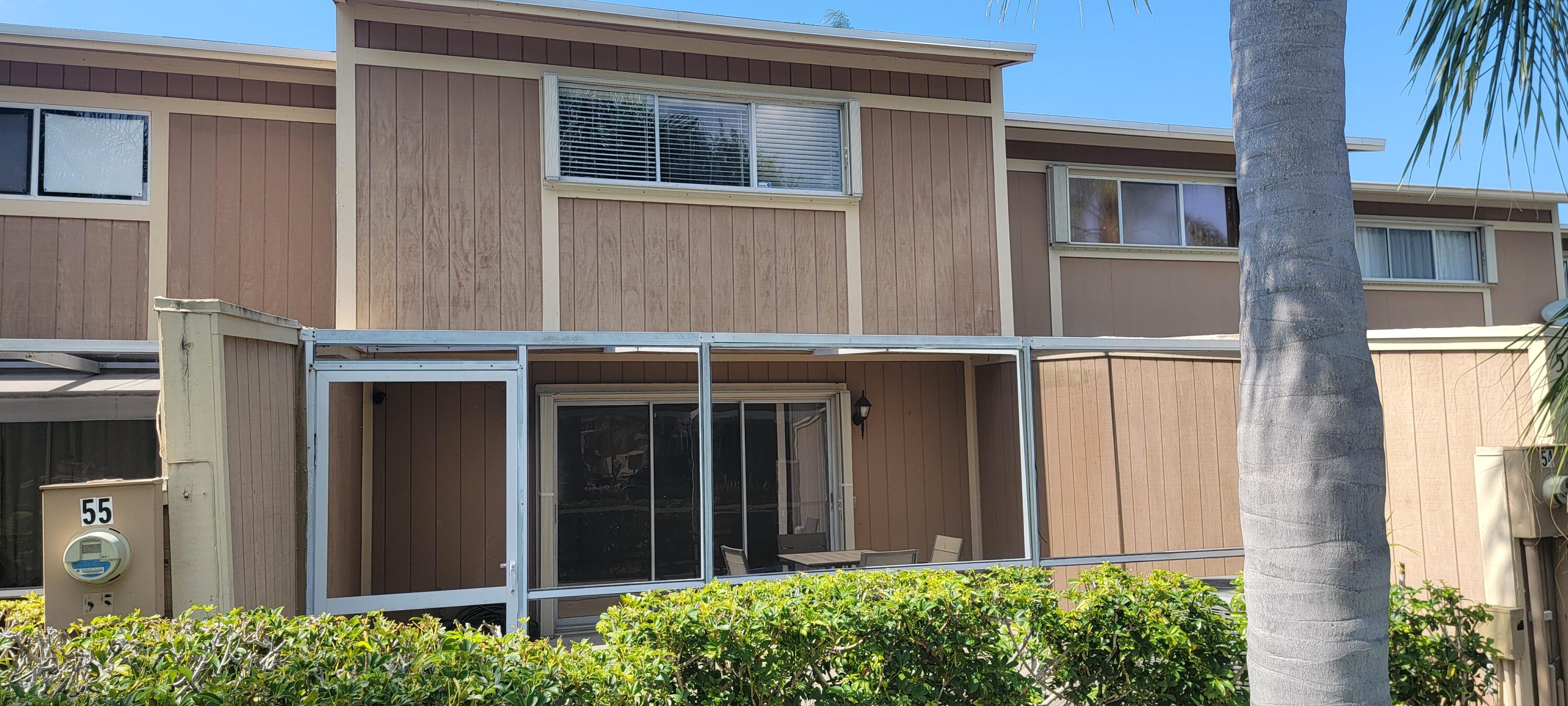 54 Maplecrest Circle Jupiter, FL 33458 - Photo 23 of 60 20240527_154402