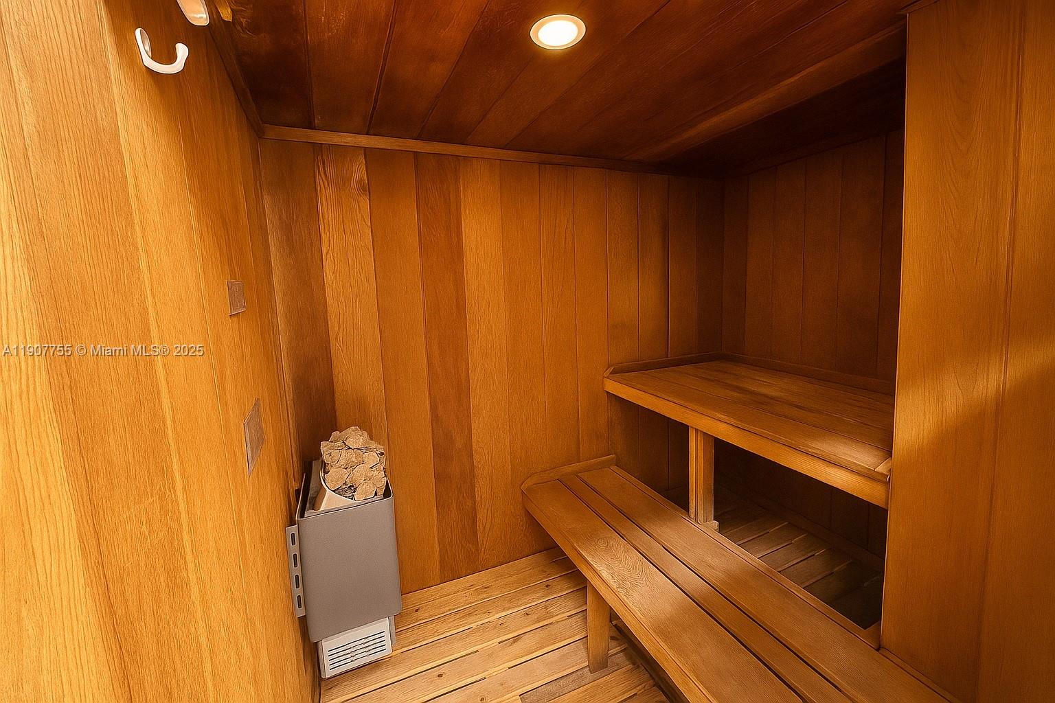 200 172nd Street, Unit 201 Sunny Isles Beach, FL 33160 - Photo 7 of 12 a view of small space