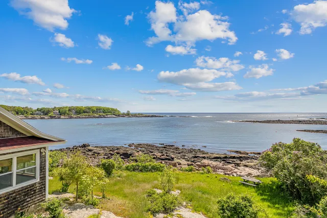 $2,999,000 | 4 Hamlin Place, York, ME 03909