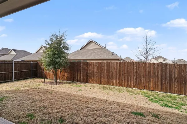 $2,800 | 512 Birch Avenue, Princeton, TX 75407