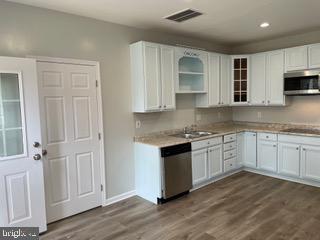489 Myers Road Berkeley Springs, WV 25411 - Photo 14 of 26 Kitchen and dining room