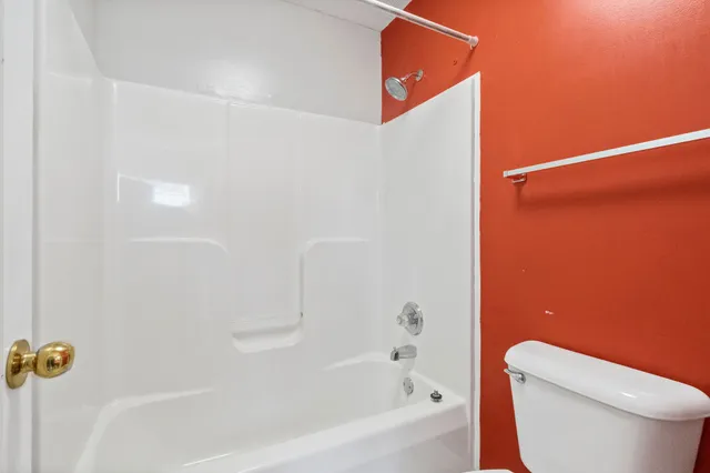 $1,400 | 1435 Amy Avenue, Clarksville, TN 37042