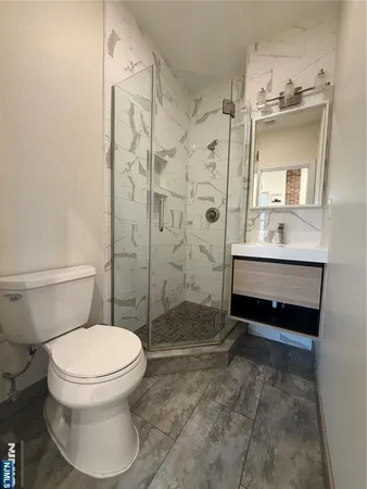 $3,000 | 84 Van Wagenen Avenue, Unit 3L, Jersey City, NJ 07306