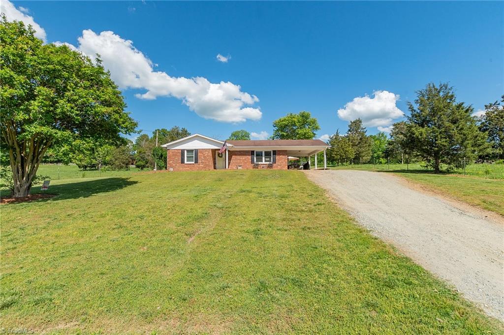 678 Hedrick Mill Road Lexington, NC 27292 - Photo 3 of 39 Gallery Image 3