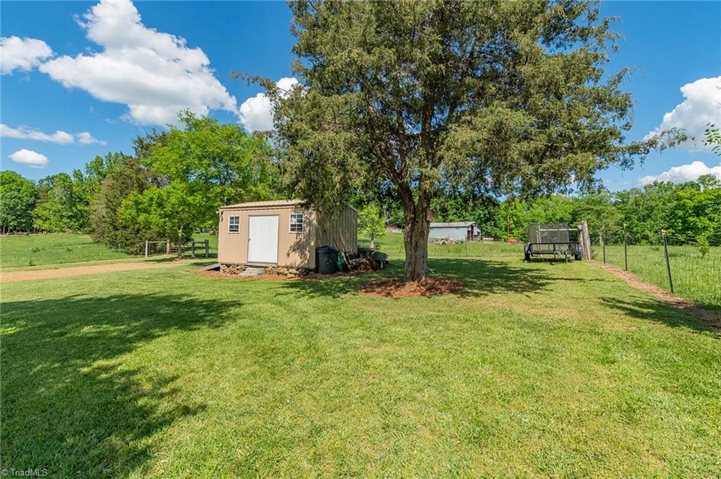 678 Hedrick Mill Road Lexington, NC 27292 - Photo 37 of 39 Gallery Image 37