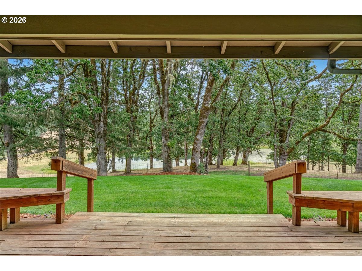 4825 Cooper Hollow Road Dallas, OR 97338 - Photo 5 of 48