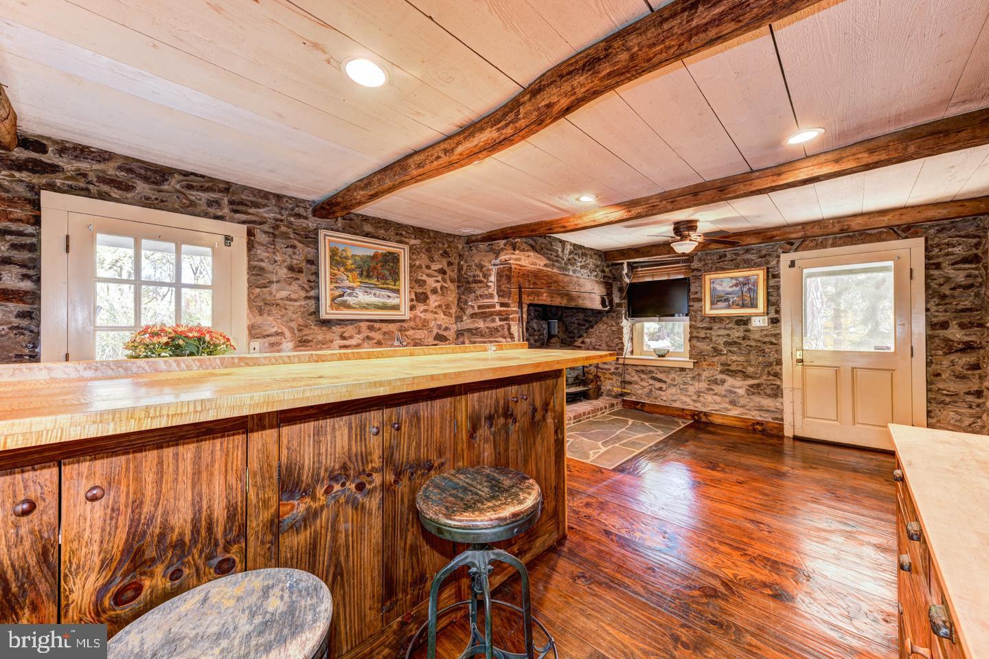 225 Island Road Kintnersville, PA 18930 - Photo 13 of 56 Gallery Image 13