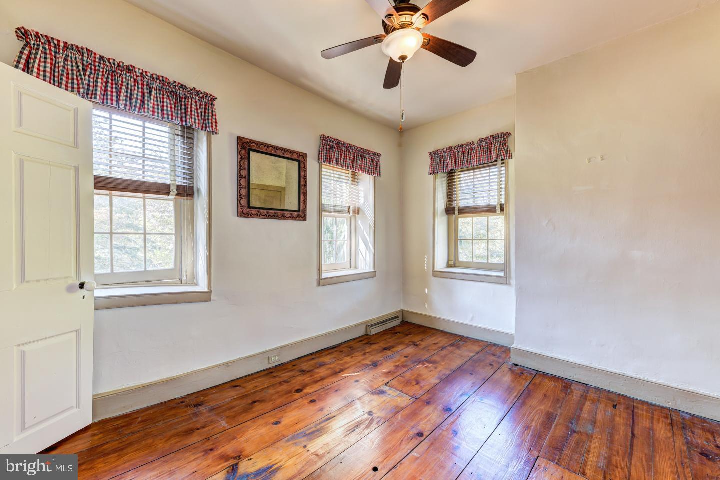 225 Island Road Kintnersville, PA 18930 - Photo 24 of 56 Gallery Image 24
