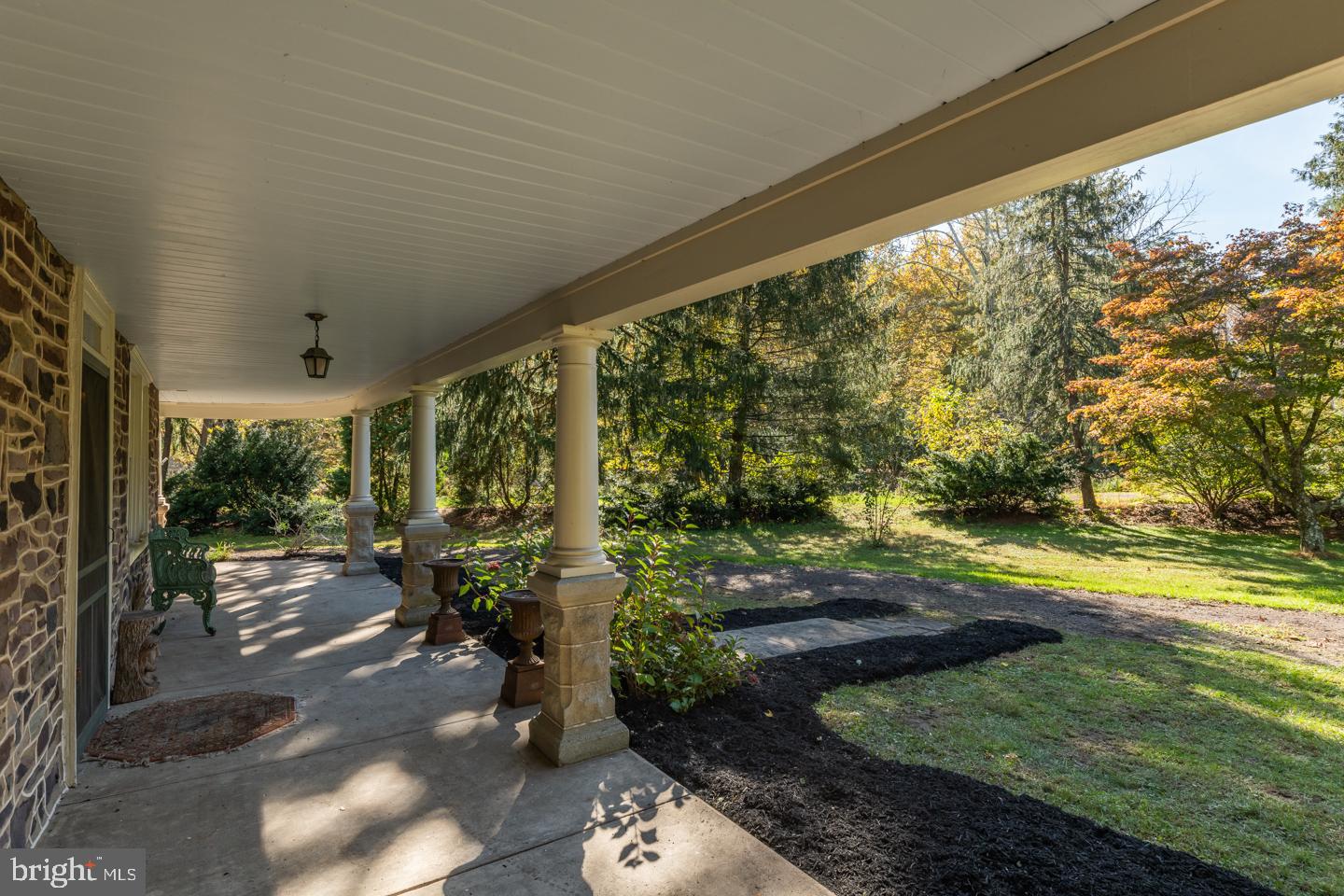 225 Island Road Kintnersville, PA 18930 - Photo 4 of 56 Gallery Image 4
