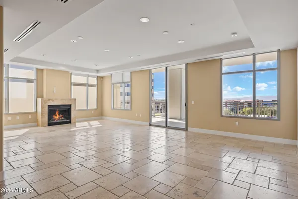 $1,250,000 | 2211 East Camelback Road, Unit 604, Phoenix, AZ 85016