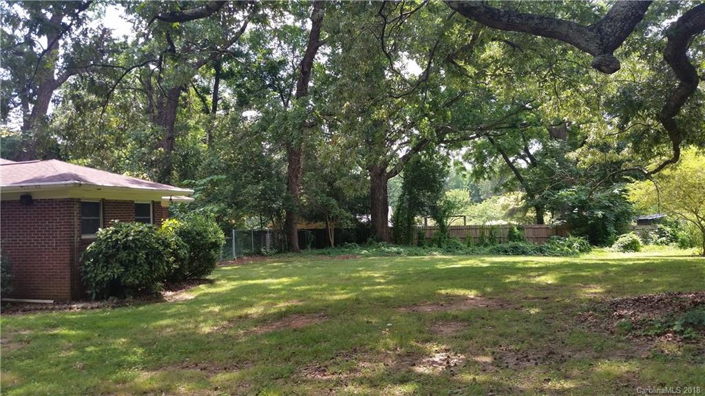 7010 Monroe Road, Unit 30 Charlotte, NC 28212 - Photo 6 of 8 Gallery Image 6